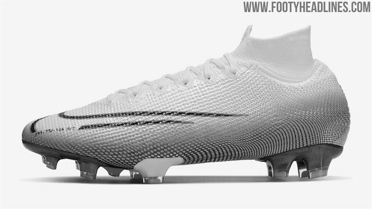 Nike MDS 002 Mercurial Football Shoe photo 1