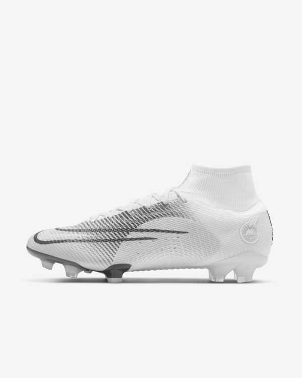 Buying Guide For Nike Football Boots photo 0
